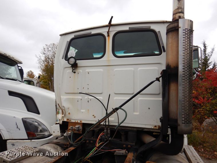 image for item JL9890 2007 Sterling A-Line  semi truck