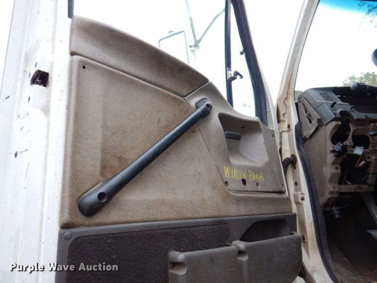 image for item JL9890 2007 Sterling A-Line  semi truck