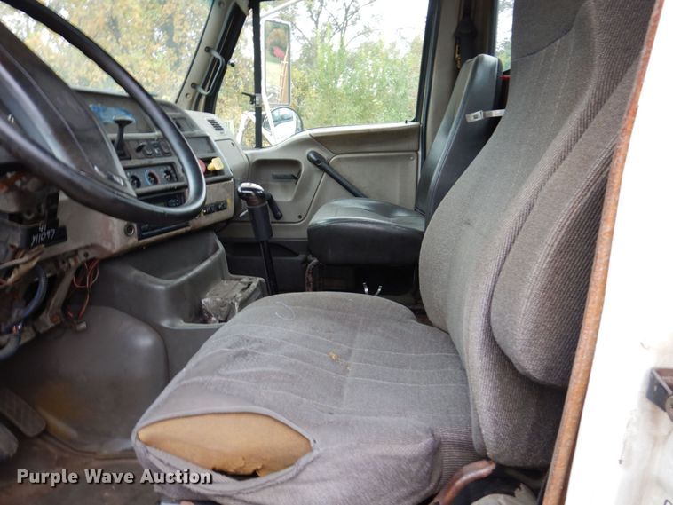 image for item JL9890 2007 Sterling A-Line  semi truck