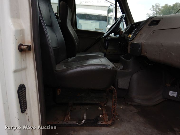 image for item JL9890 2007 Sterling A-Line  semi truck