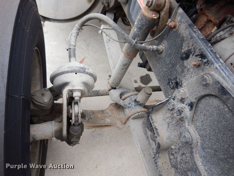 image for item JL9892 2011 Western Star 4900FA  semi truck