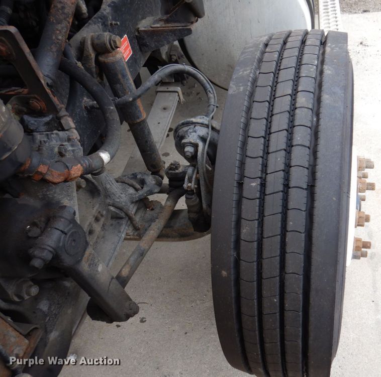 image for item JL9892 2011 Western Star 4900FA  semi truck