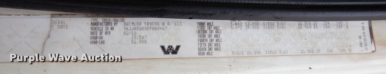image for item JL9892 2011 Western Star 4900FA  semi truck