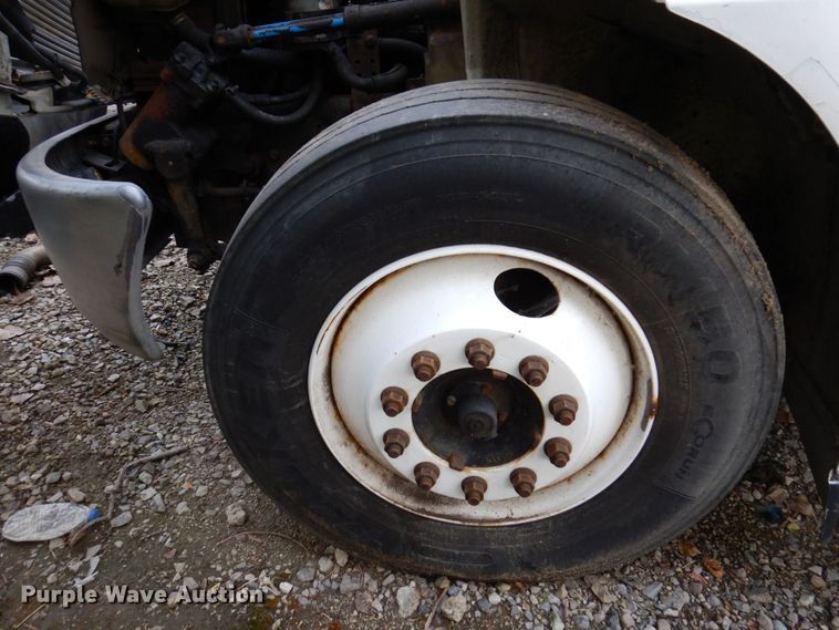 image for item JL9896 2008 International 4300  flatbed truck