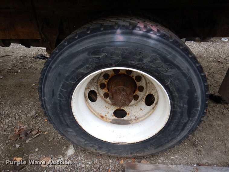 image for item JL9896 2008 International 4300  flatbed truck