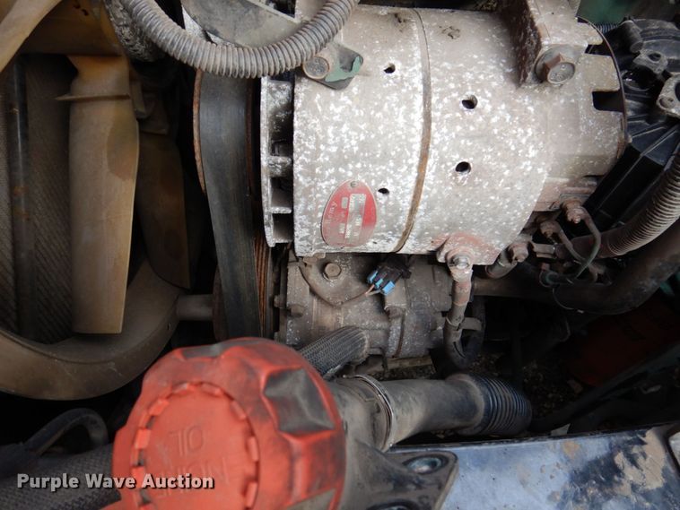 image for item JL9897 2014 Volvo VN  semi truck