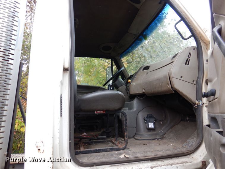 image for item JL9898 2006 Sterling A-Line  semi truck