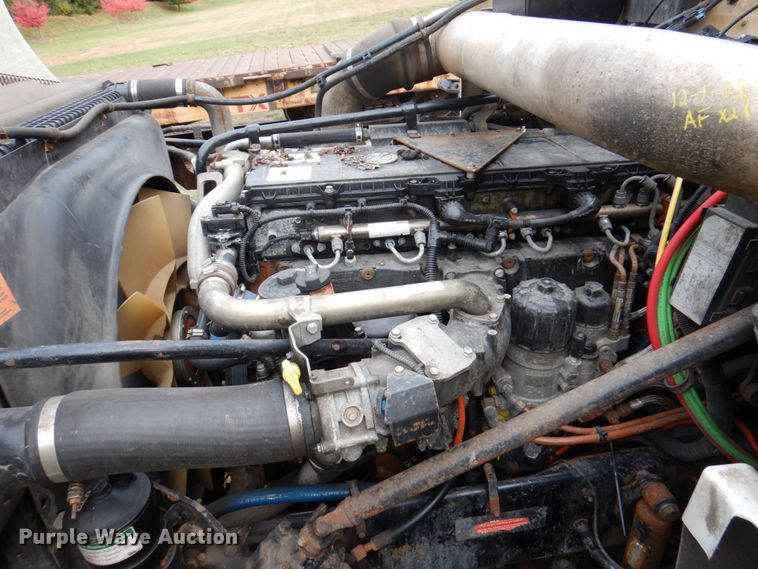 image for item JL9900 2011 Western Star 4900EX  semi truck