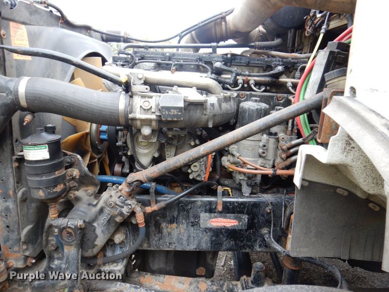 image for item JL9900 2011 Western Star 4900EX  semi truck