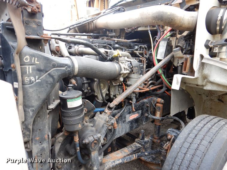 image for item JL9900 2011 Western Star 4900EX  semi truck