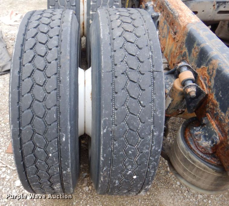 image for item JL9900 2011 Western Star 4900EX  semi truck