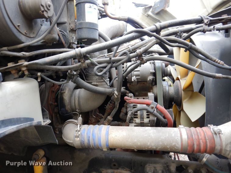 image for item JL9902 2006 Sterling A9500 truck cab and chassis