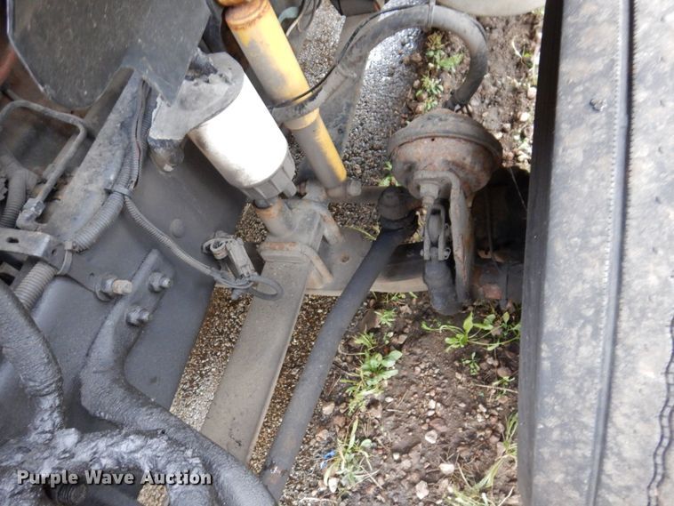 image for item JL9902 2006 Sterling A9500 truck cab and chassis