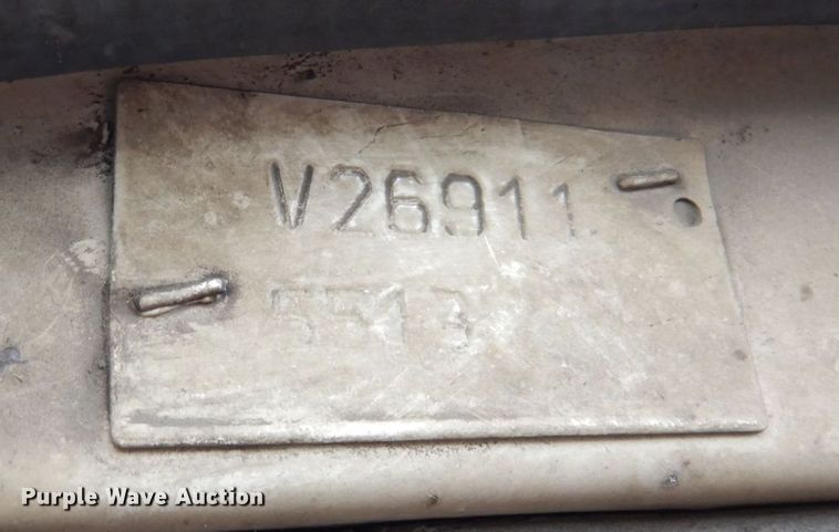 image for item JL9902 2006 Sterling A9500 truck cab and chassis