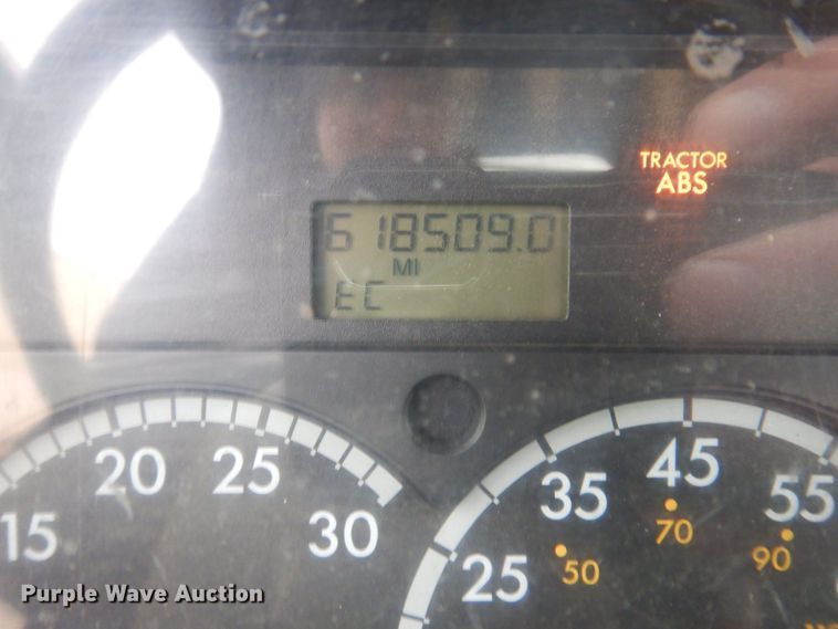 image for item JL9903 2003 Sterling A9500 semi truck