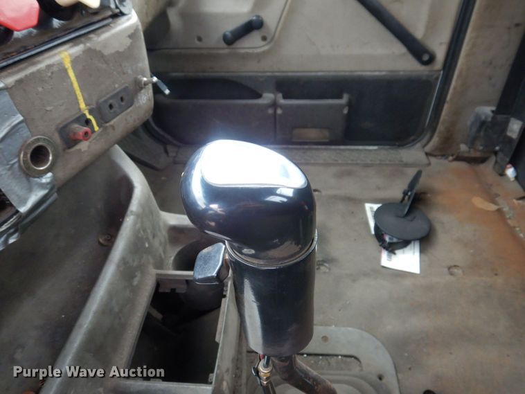 image for item JL9903 2003 Sterling A9500 semi truck