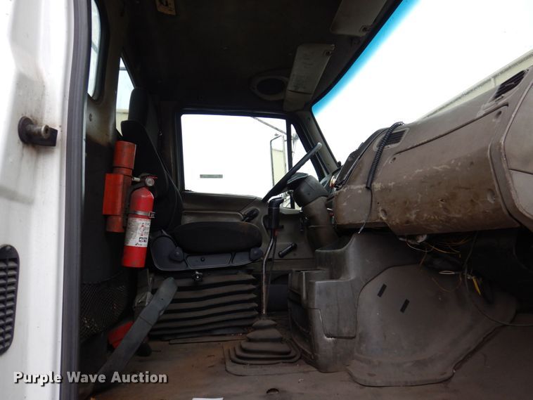 image for item JL9903 2003 Sterling A9500 semi truck