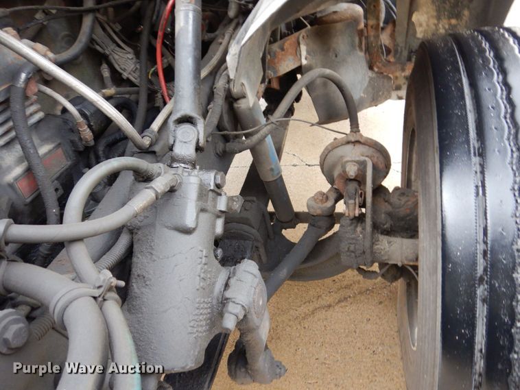 image for item JL9903 2003 Sterling A9500 semi truck