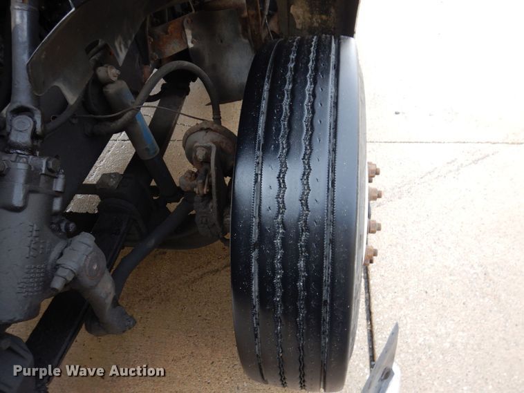 image for item JL9903 2003 Sterling A9500 semi truck