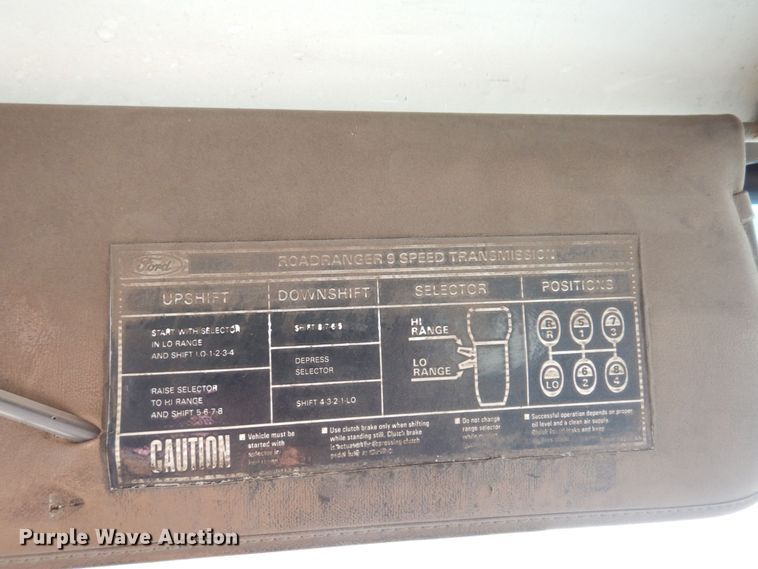 image for item JL9905 1994 Ford LNT8000 flatbed truck