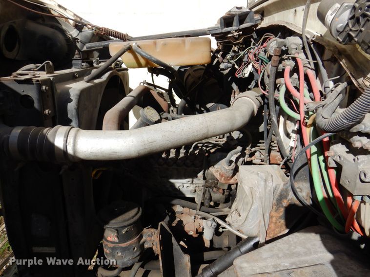 image for item JL9905 1994 Ford LNT8000 flatbed truck