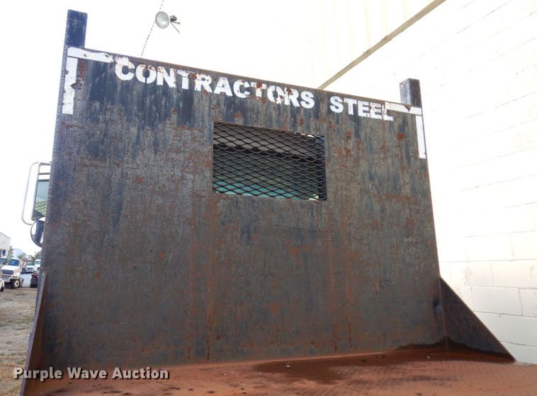 image for item JL9905 1994 Ford LNT8000 flatbed truck