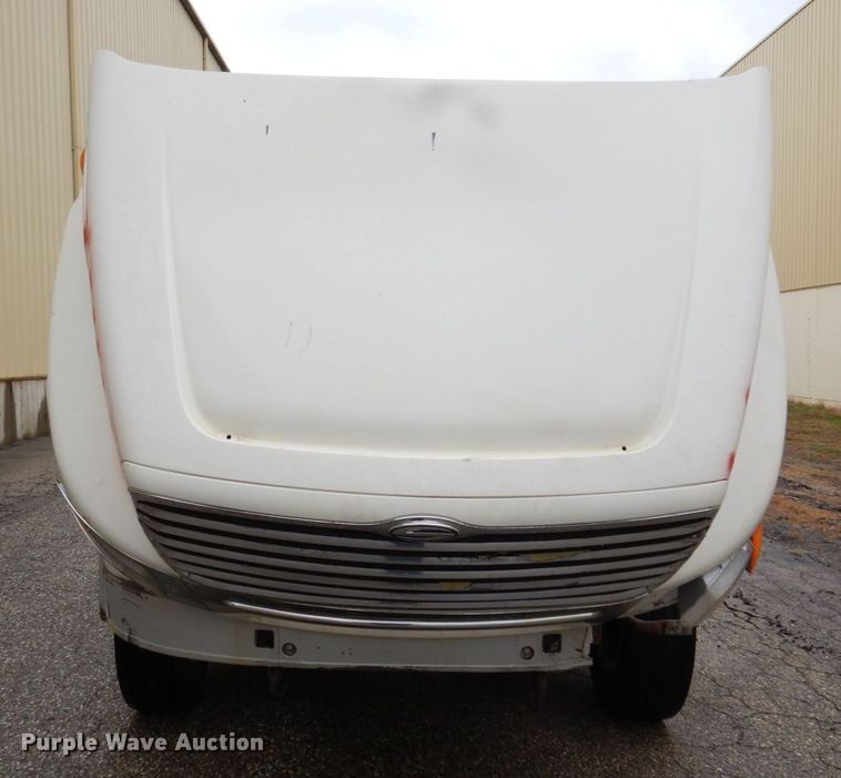 image for item JL9910 2006 Sterling A9500 semi truck