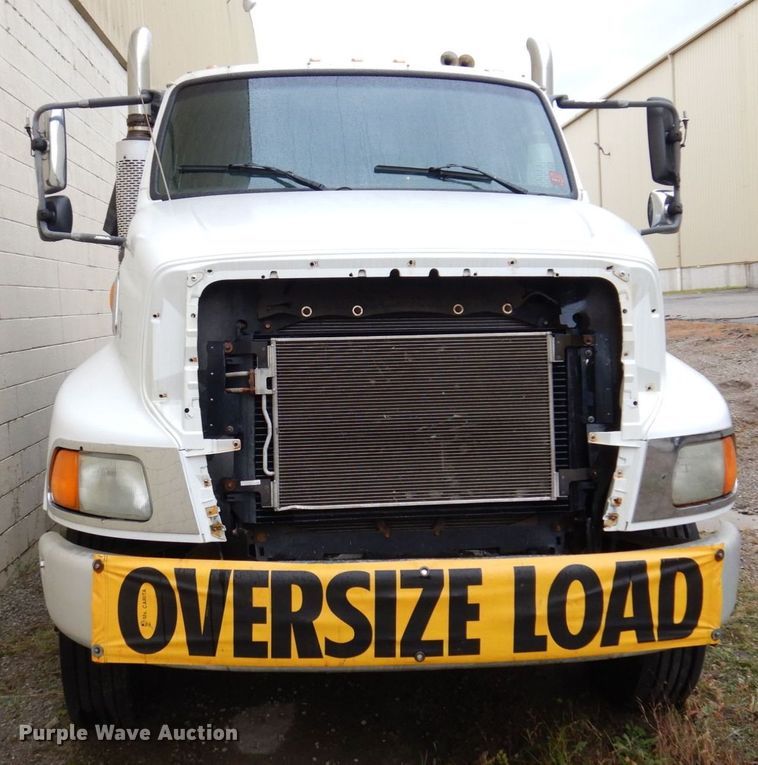 image for item JL9911 2007 Sterling L8500 flatbed truck