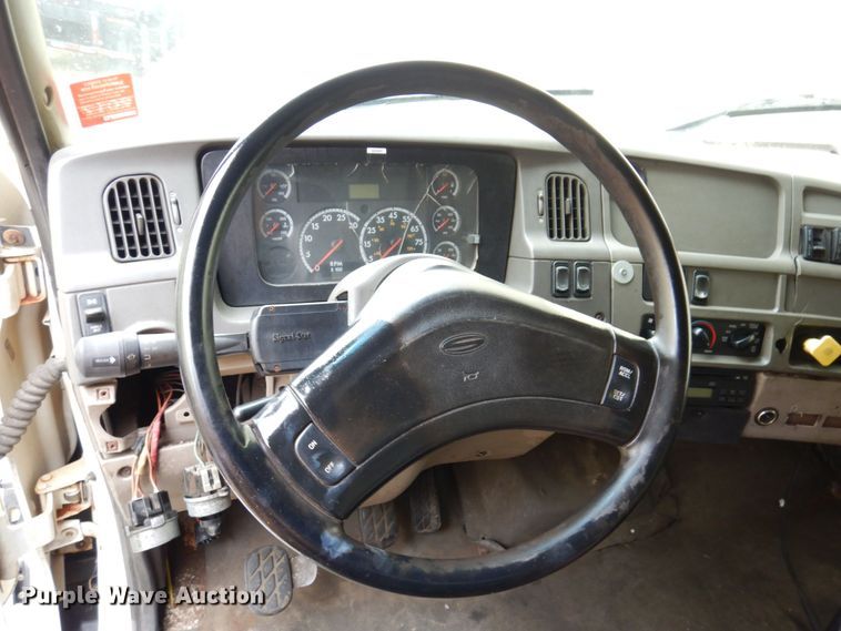 image for item JL9911 2007 Sterling L8500 flatbed truck