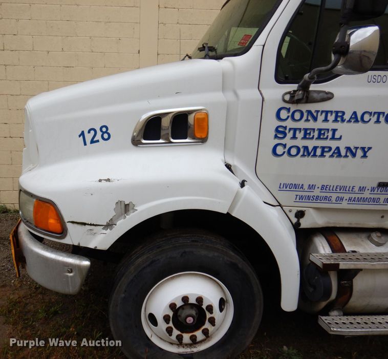 image for item JL9911 2007 Sterling L8500 flatbed truck