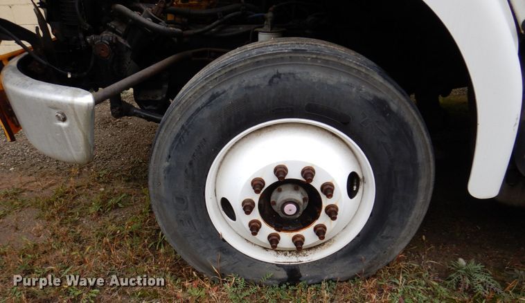 image for item JL9911 2007 Sterling L8500 flatbed truck