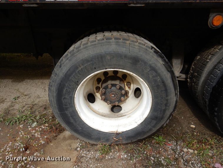 image for item JL9911 2007 Sterling L8500 flatbed truck