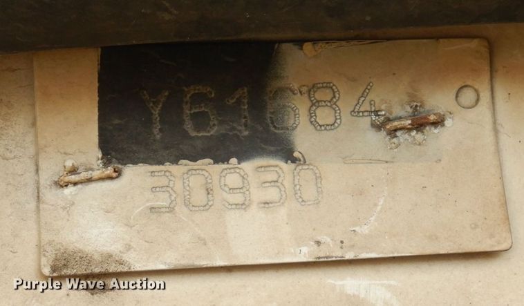 image for item JL9911 2007 Sterling L8500 flatbed truck