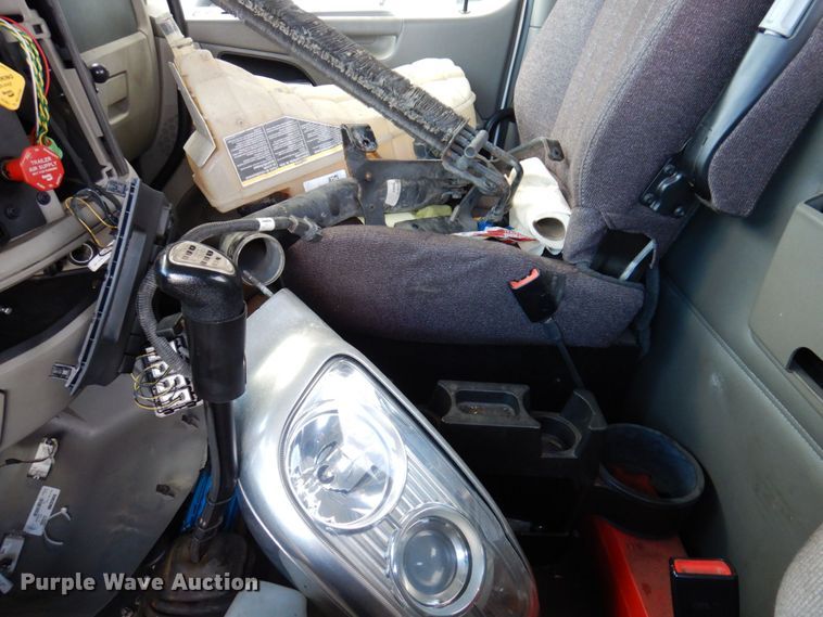 image for item JL9912 2019 Peterbilt 567  semi truck