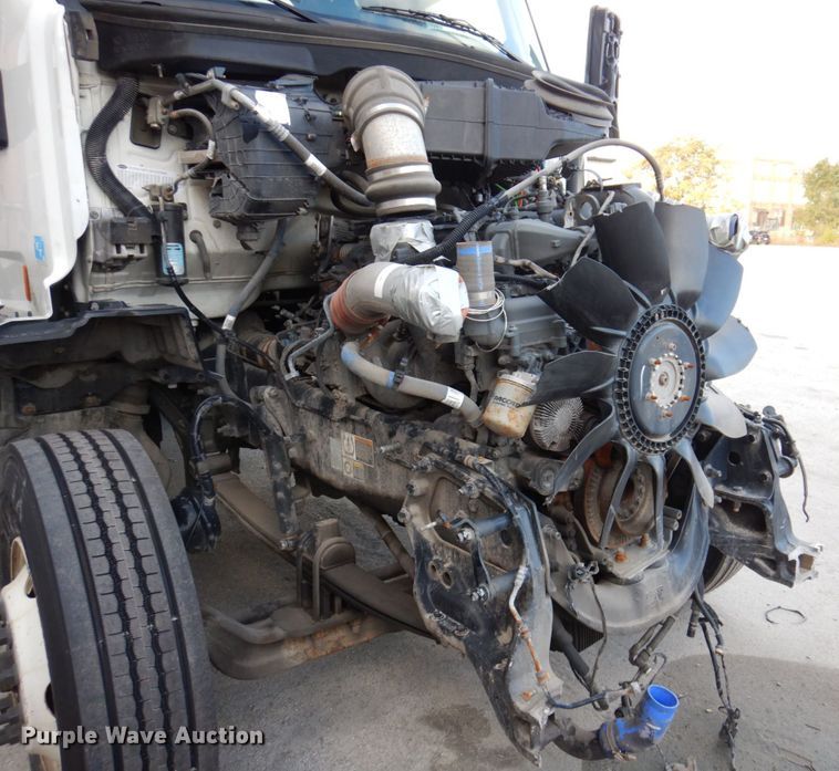 image for item JL9912 2019 Peterbilt 567  semi truck