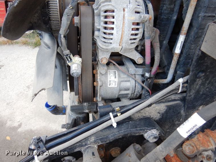 image for item JL9912 2019 Peterbilt 567  semi truck