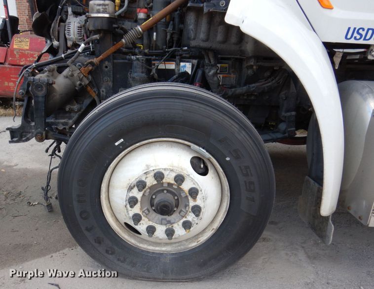 image for item JL9912 2019 Peterbilt 567  semi truck