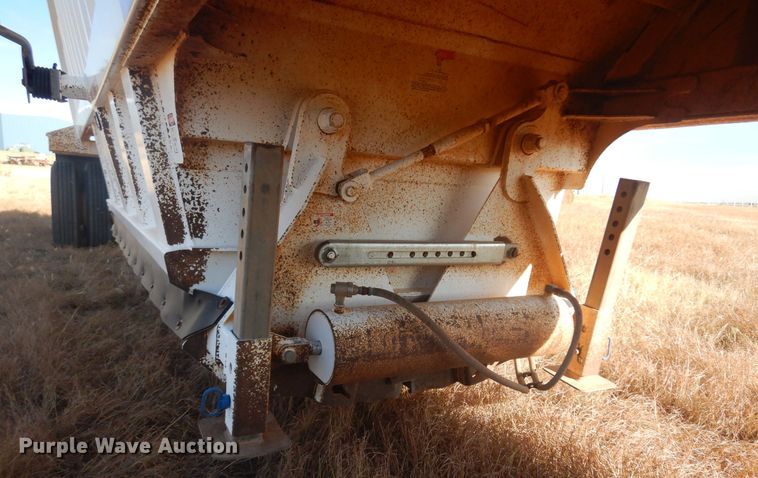 image for item KO9917 2014 Manac 4C240A200  bottom dump trailer