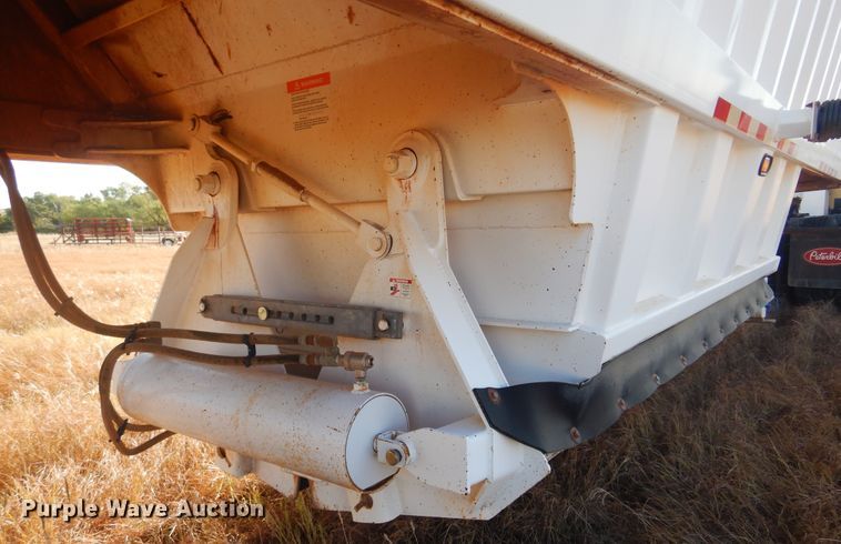 image for item KO9917 2014 Manac 4C240A200  bottom dump trailer