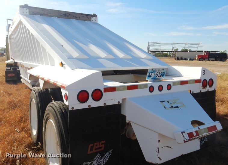 image for item KO9917 2014 Manac 4C240A200  bottom dump trailer