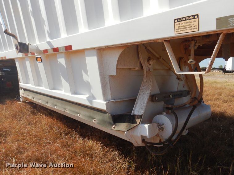 image for item KO9917 2014 Manac 4C240A200  bottom dump trailer