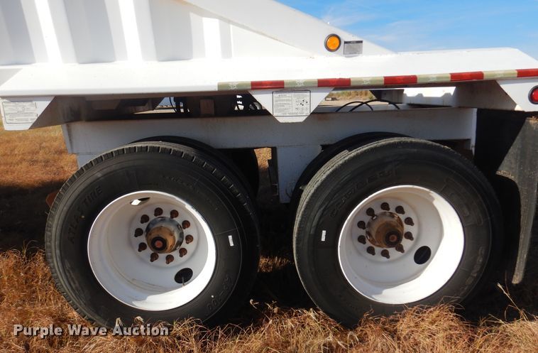 image for item KO9917 2014 Manac 4C240A200  bottom dump trailer