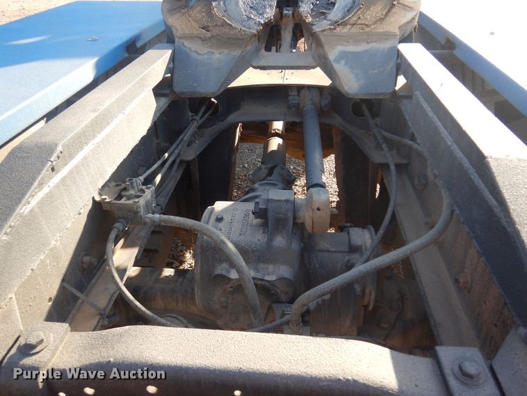 image for item KO9920 1983 Mack 400  semi truck