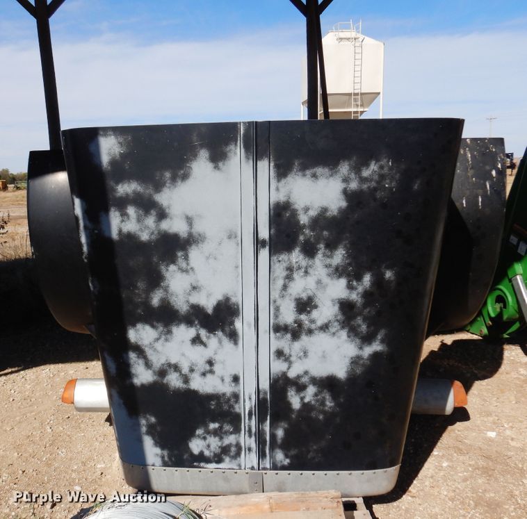 image for item KU9642 Peterbilt 378  hood