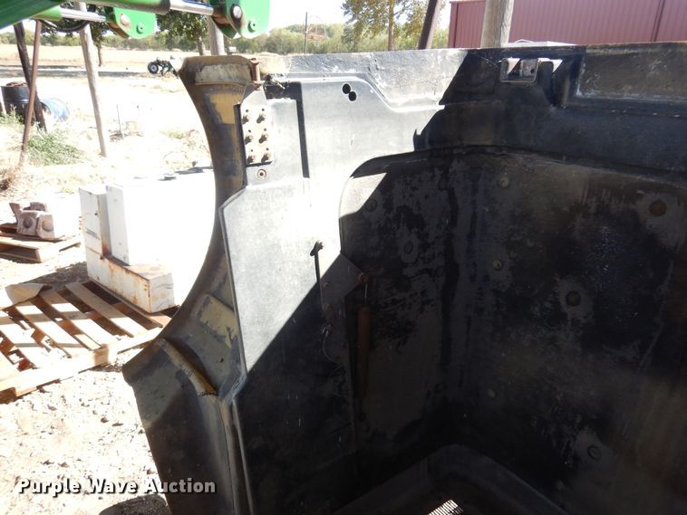 image for item KU9642 Peterbilt 378  hood