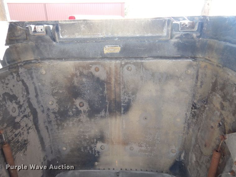 image for item KU9642 Peterbilt 378  hood