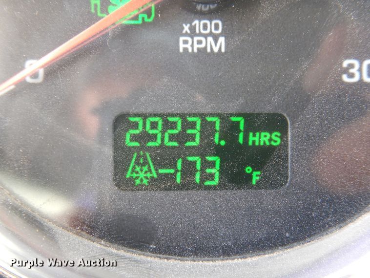 image for item KU9645 2007 Kenworth T800  semi truck