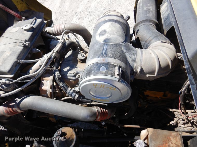 image for item KU9645 2007 Kenworth T800  semi truck