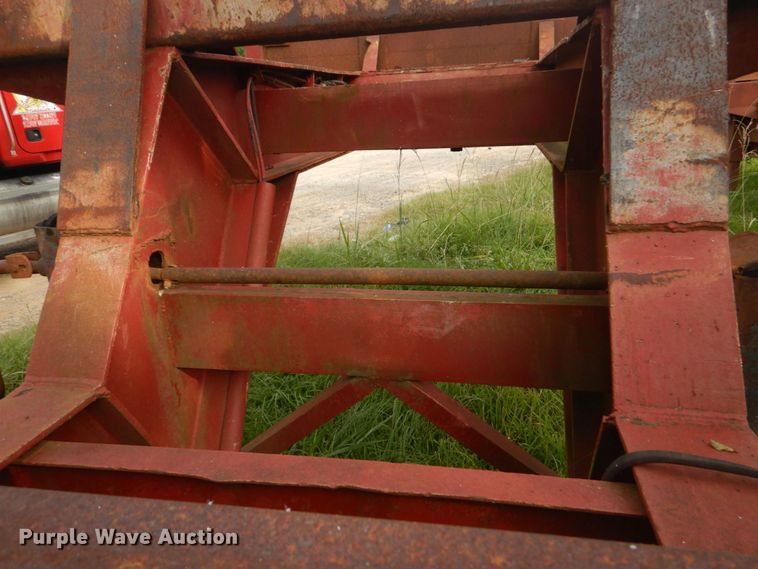 image for item LS9901 1993 Pitts LP-40  log trailer