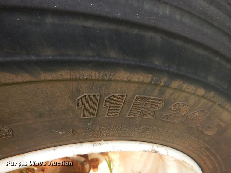 image for item LS9901 1993 Pitts LP-40  log trailer